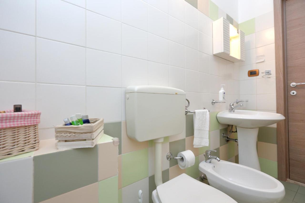 Casa Francesca Lägenhet Avola Exteriör bild
