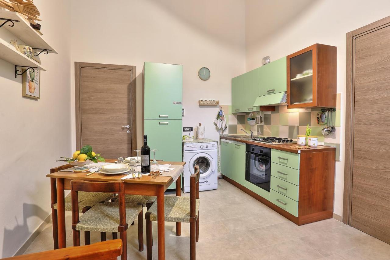 Casa Francesca Lägenhet Avola Exteriör bild